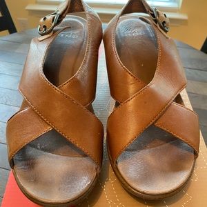 Dansko Jacinda Wedge Sandals sz40